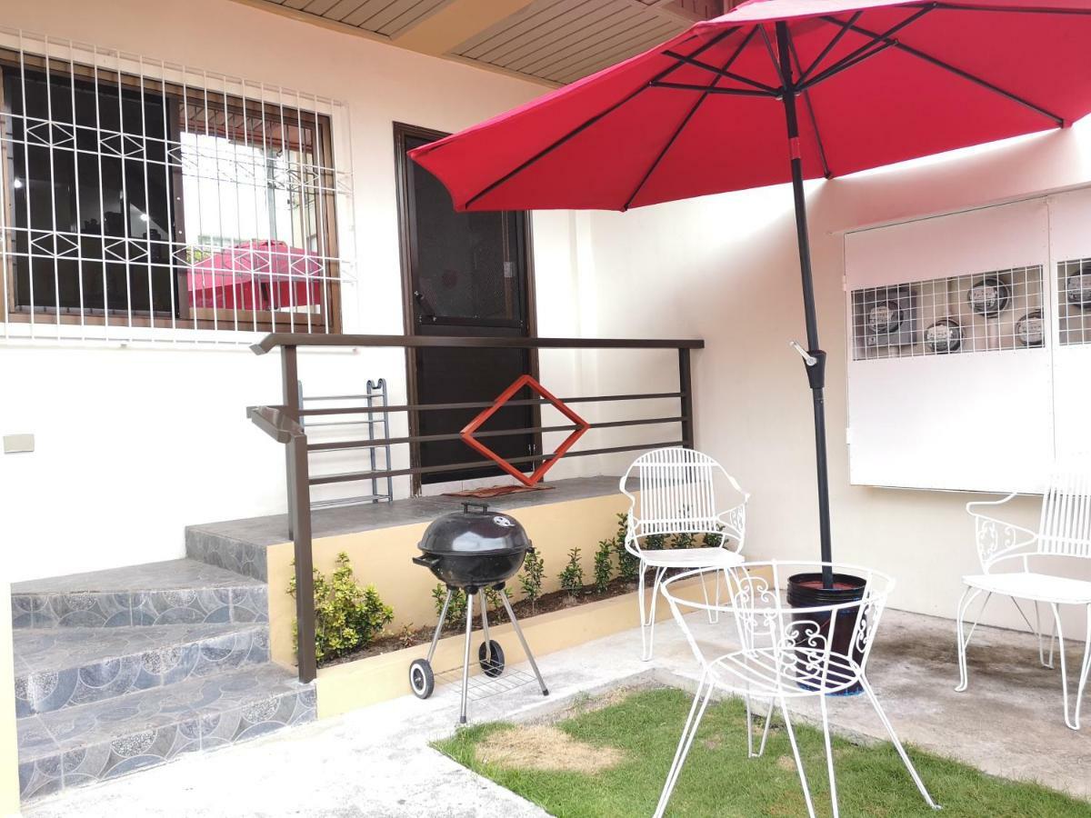 Jdl Residences Hostel Legazpi Εξωτερικό φωτογραφία